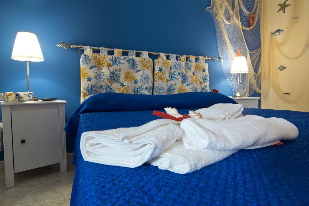 B&B Tifeo Villafranca Tirrena Kamer foto