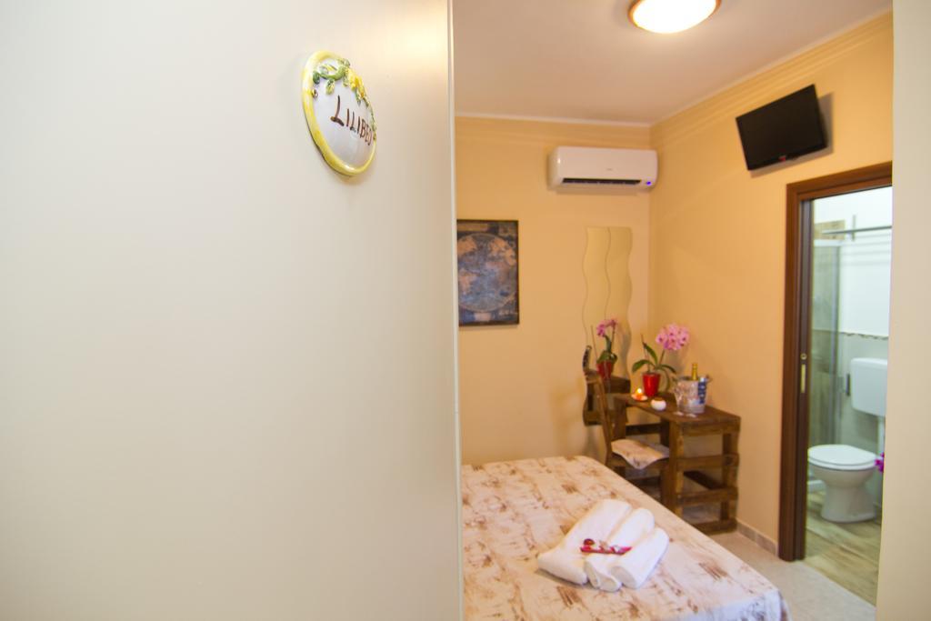 B&B Tifeo Villafranca Tirrena Buitenkant foto