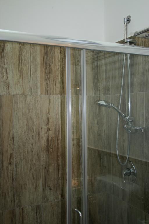 B&B Tifeo Villafranca Tirrena Buitenkant foto