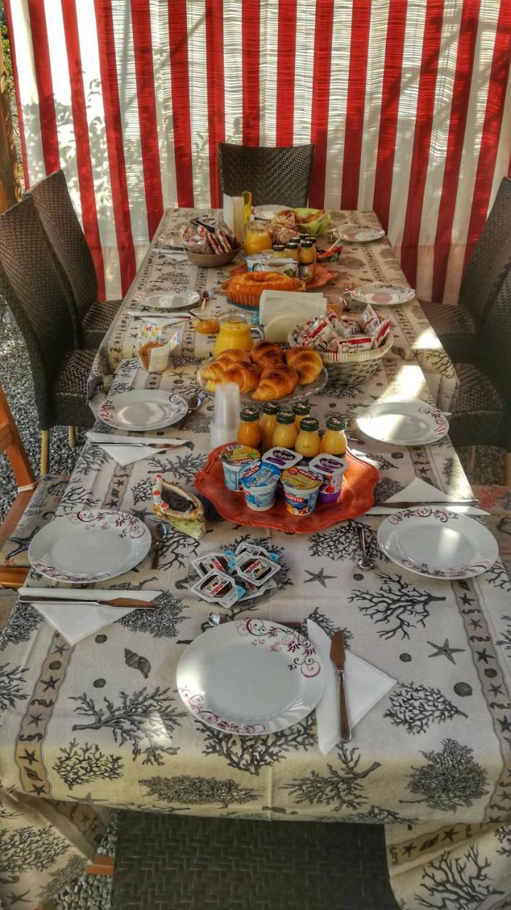 B&B Tifeo Villafranca Tirrena Buitenkant foto